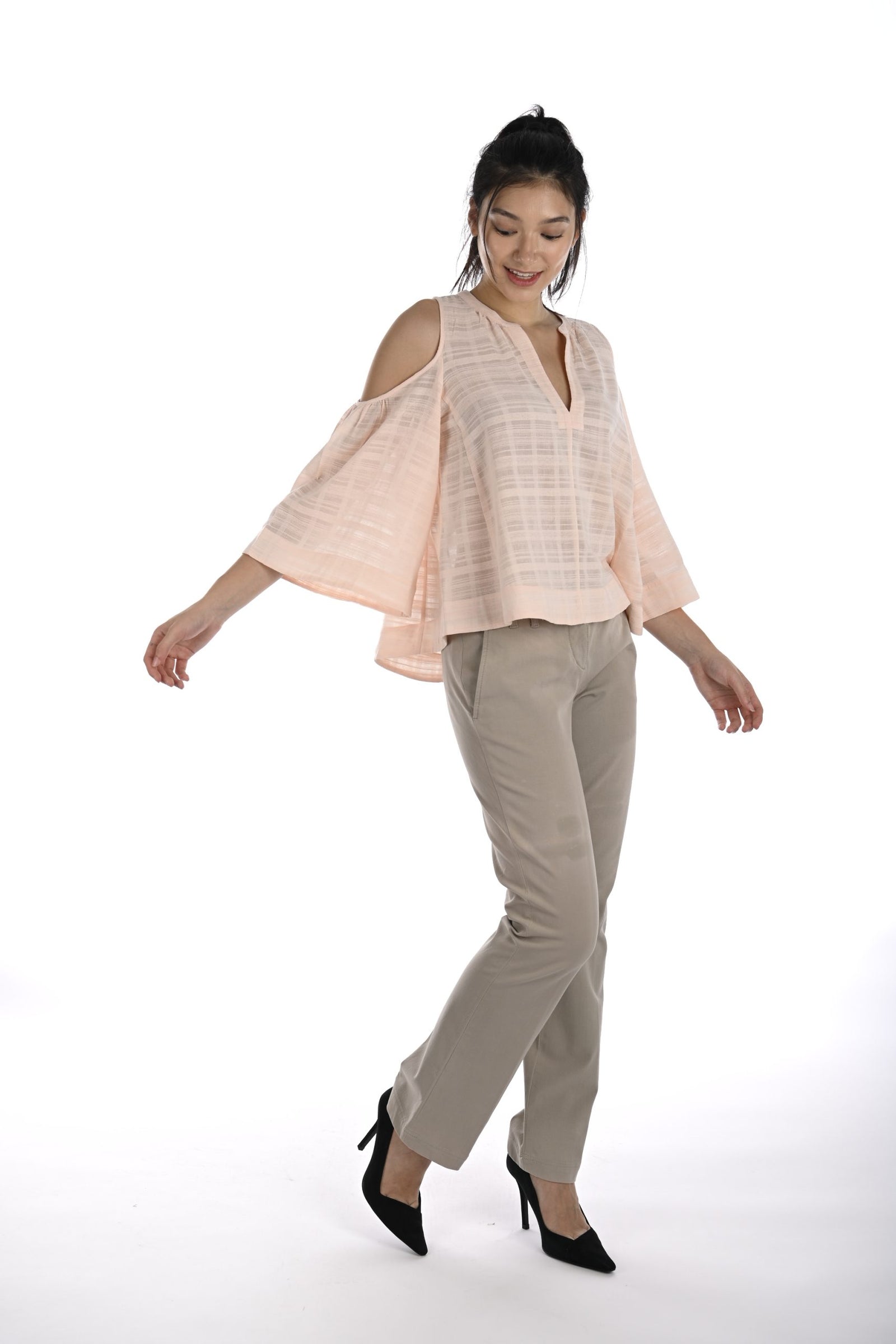 Cool-touch textured shoulder top