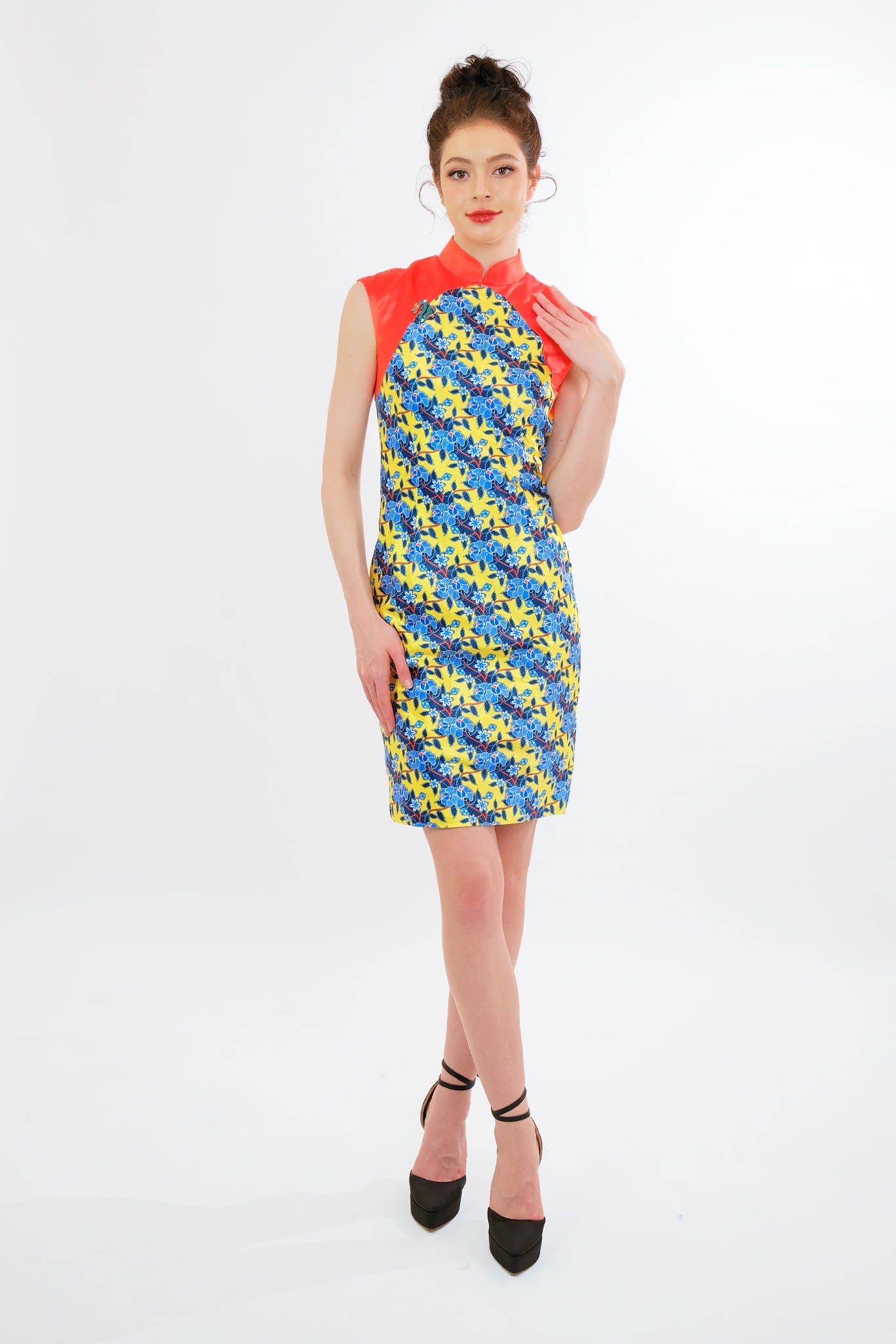 Color-blocked floral qipao dress